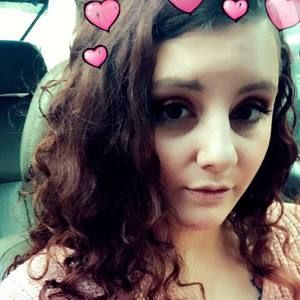 Meet your Posher, Chelsey